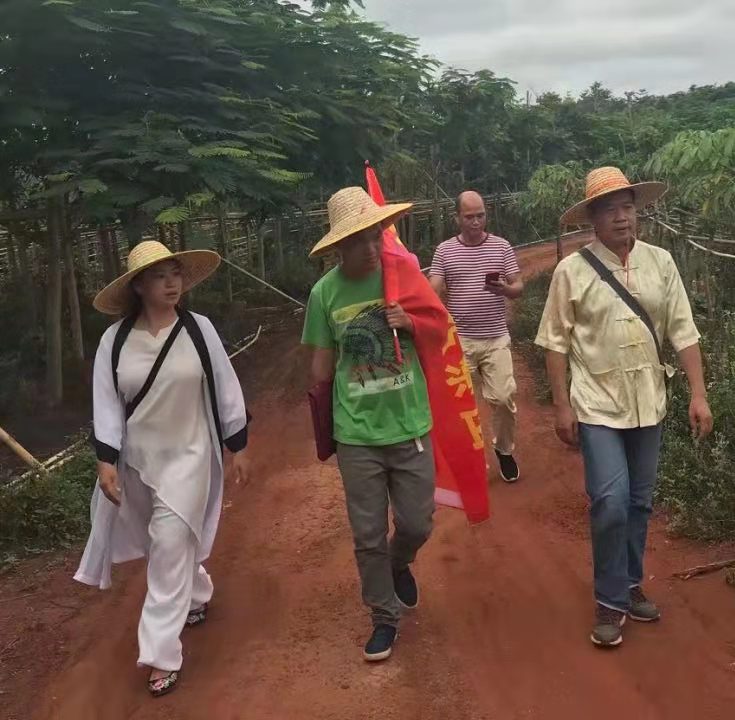 孟玄易:谈什么是生基风水(图2) 孟玄易:谈什么是生基风水(图2)